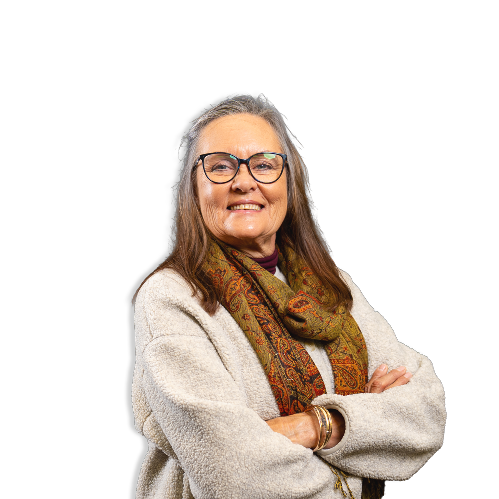 Headshot of Lorraine Haseldine